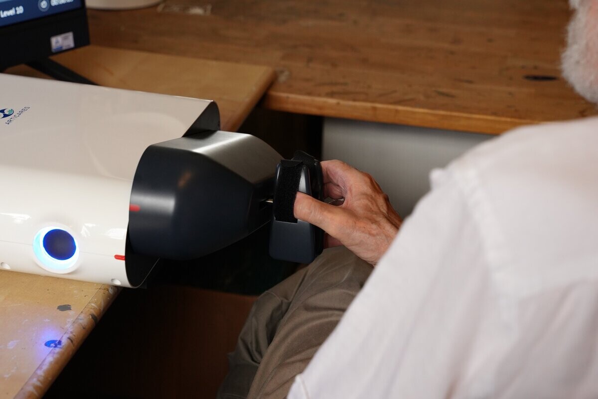 ReHandyBot training hand and wrist movements